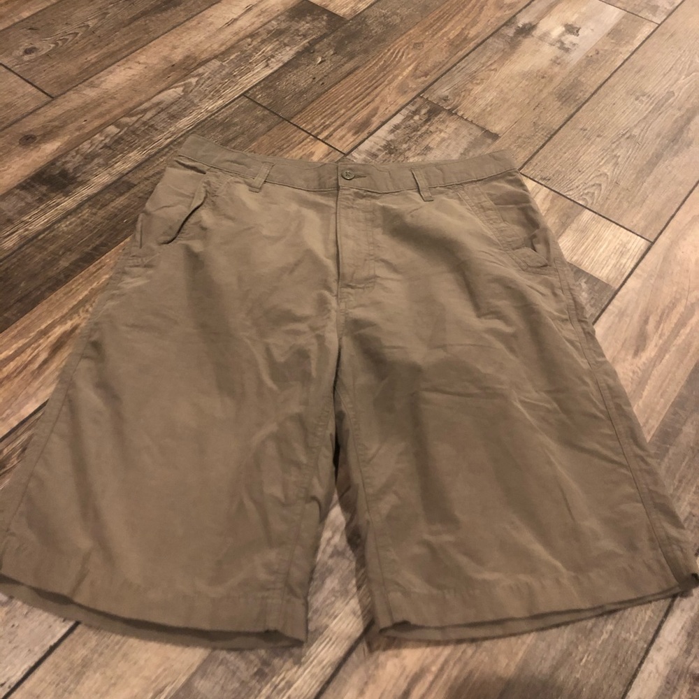 Men’s Sz 32 Waist Shorts